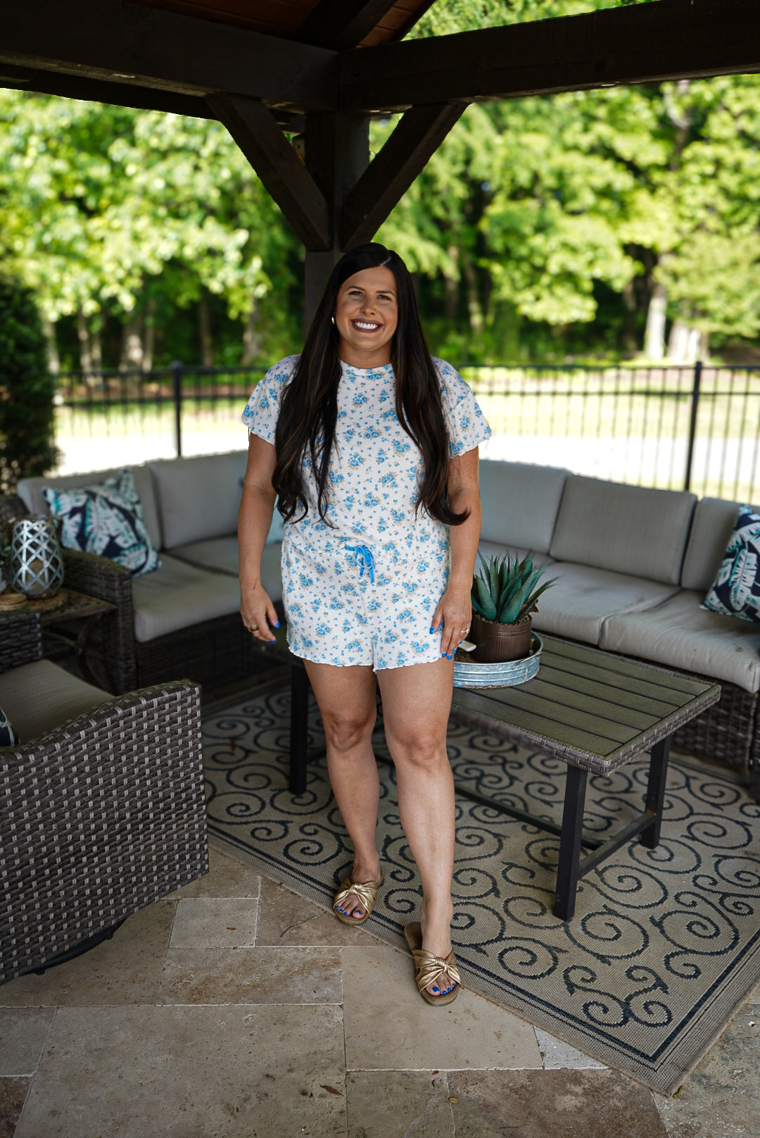 Blue Raz Bloom Lounge Set* 1 small left