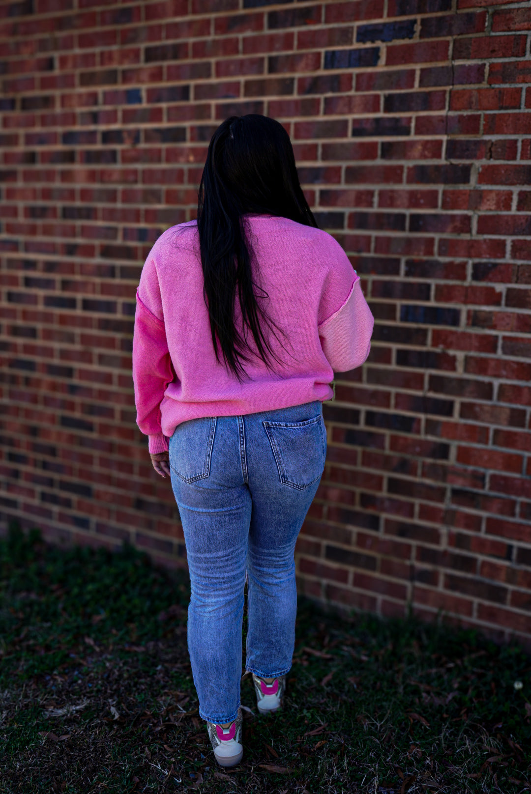 Wrapped In Love Colorblock Sweaterđź’– 1 medium