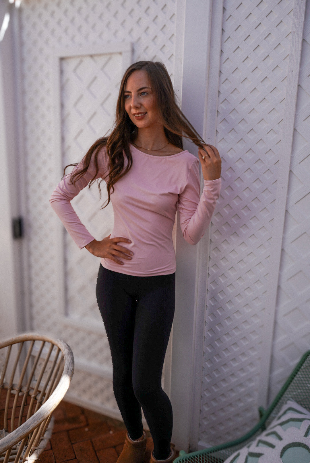 Pink Back Bow Long Sleeve Top π 2 larges