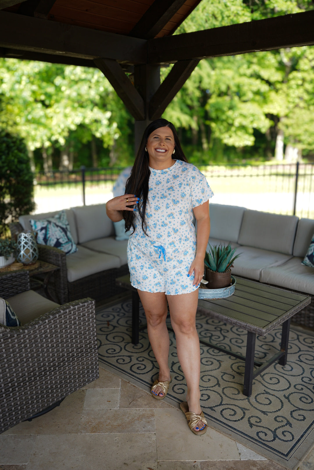 Blue Raz Bloom Lounge Set* 1 small left