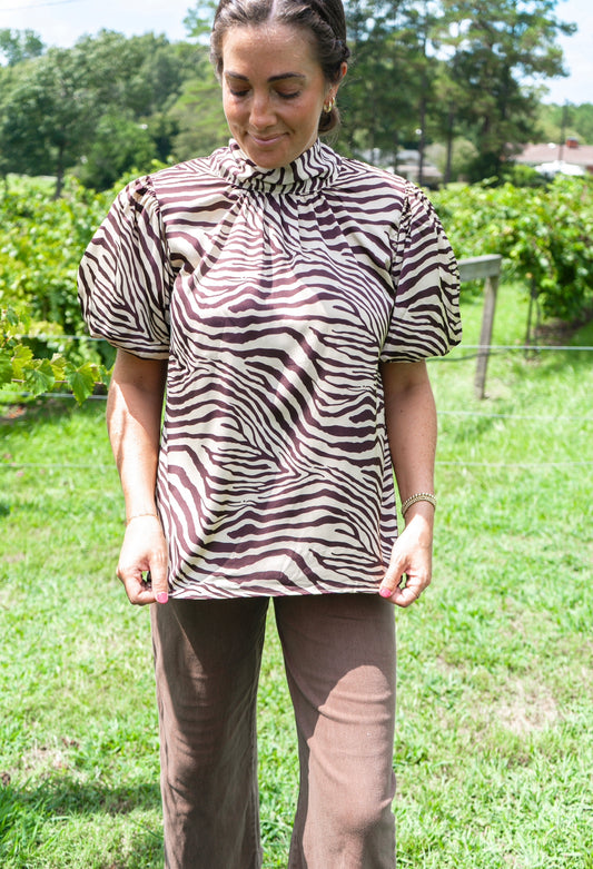 Safari Chic Bubble Sleeve Top ๐ฆ 1 small