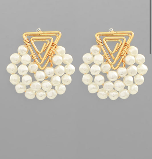 Lovely Lady Pearl Earrings