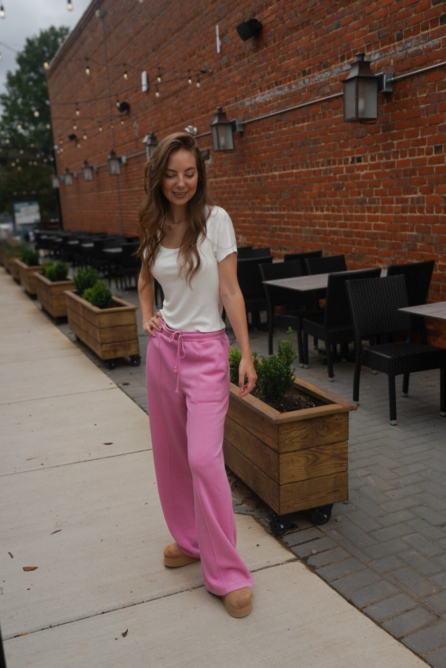 Pink Drawstring Sweatpants🎀 1 larges