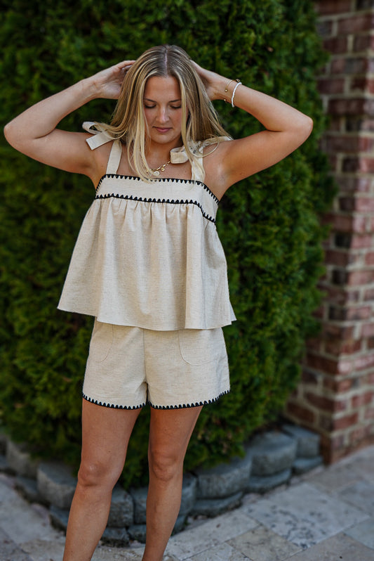 Out & About Linen Set