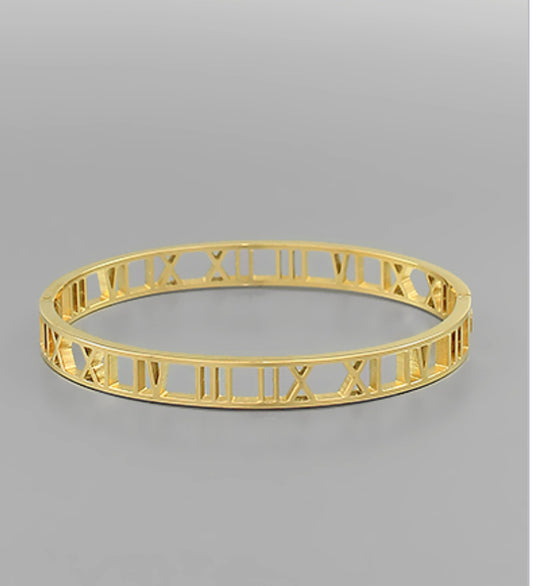 Gold Roman Numeral Bracelet